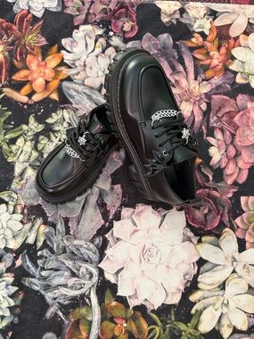 Black Platform Chunky Lace-Up Shoes with Chain Accent
